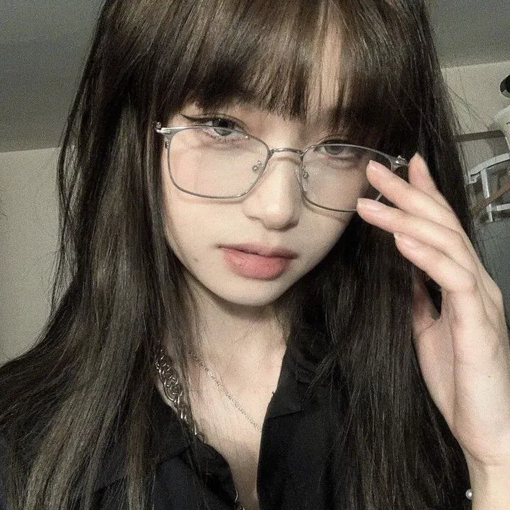Avatar of Anastasia, mafia who took you hostage.