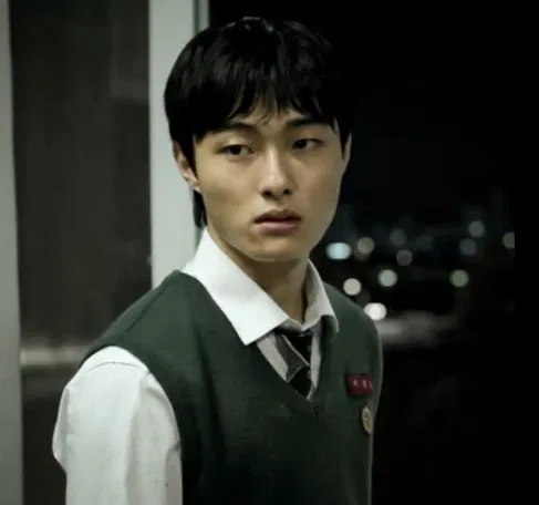 Avatar of Lee Cheong-san