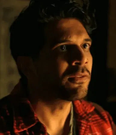 Avatar of Travis Martinez