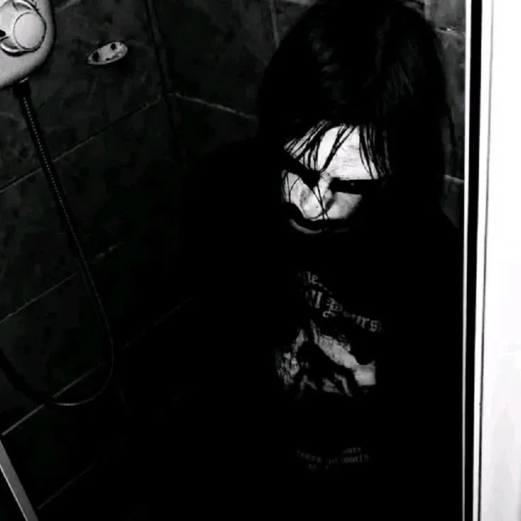 Avatar of Lucjen♡|| Ignorant metal elist boyfriend.