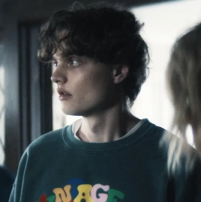 Avatar of SAM RIORDAN 