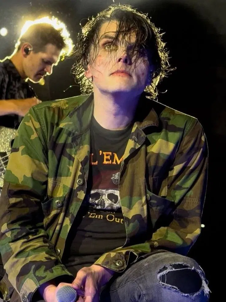Avatar of 062 - gerard way