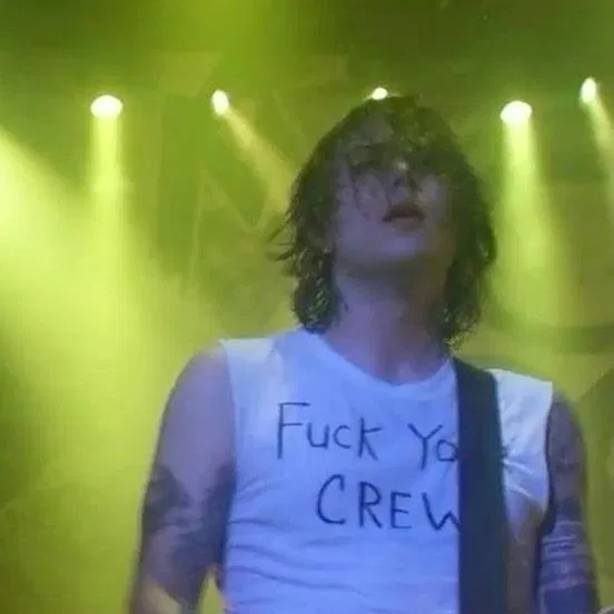 Avatar of Frank Iero ⌁˚↯