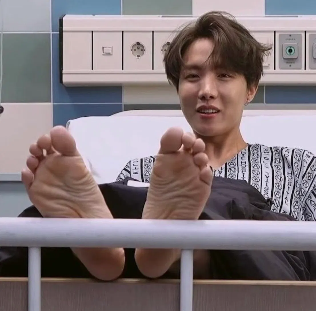 Avatar of Injured feet 