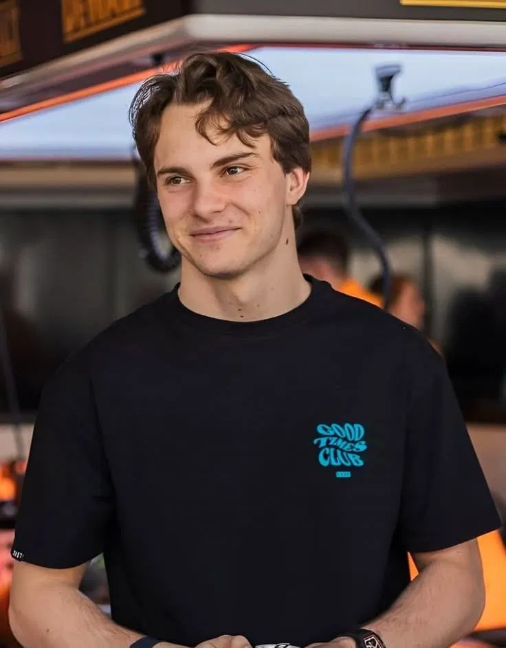 Avatar of Oscar Piastri // Null