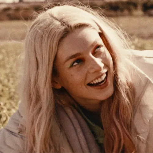 Avatar of Jules Vaughn