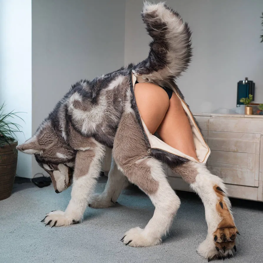 Avatar of Girlfriend in a wolf suit