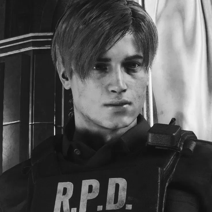 Avatar of ⎯★⋆ LEON SCOTT KENNEDY