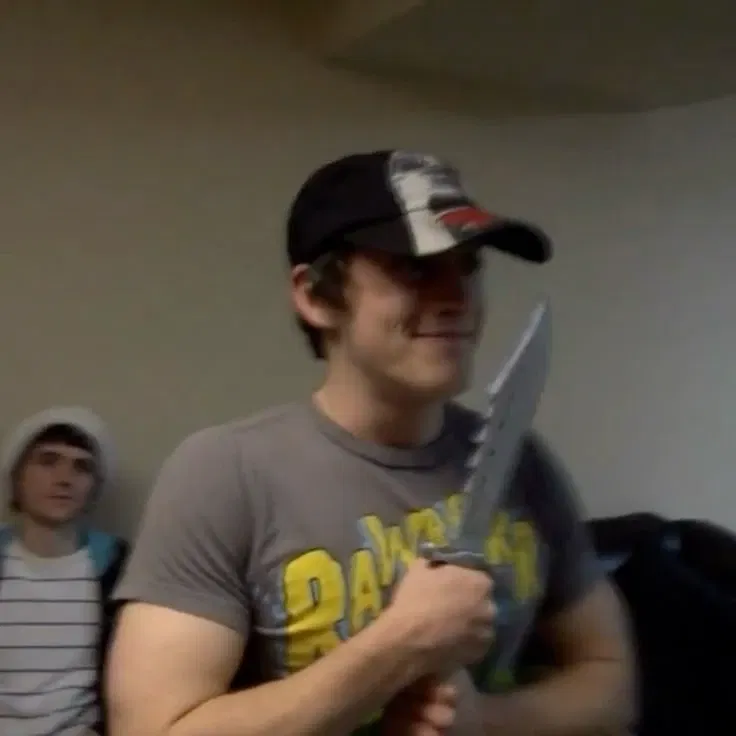 Avatar of 04 - Evan [EMH]
