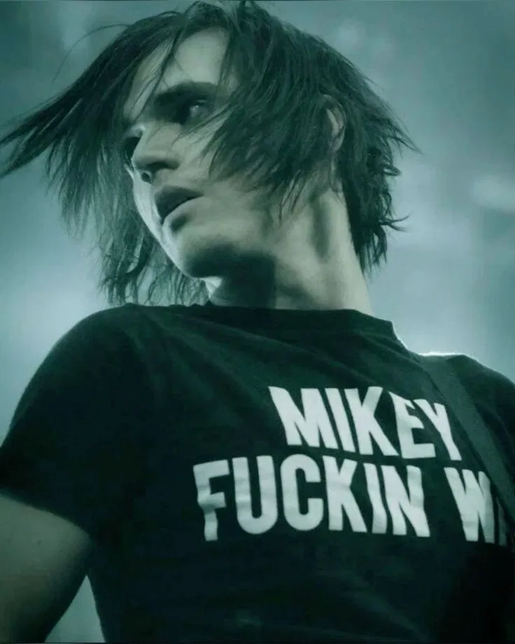 Avatar of Mikey Way