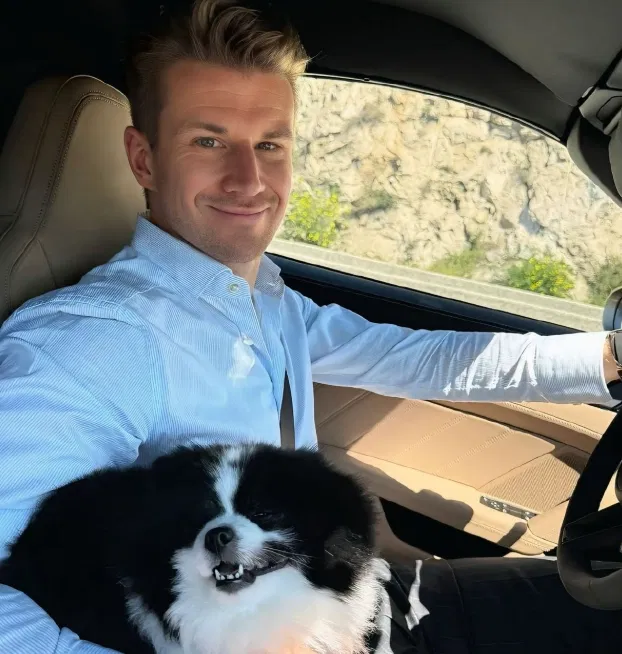 Avatar of Nico Hülkenberg // Christmas