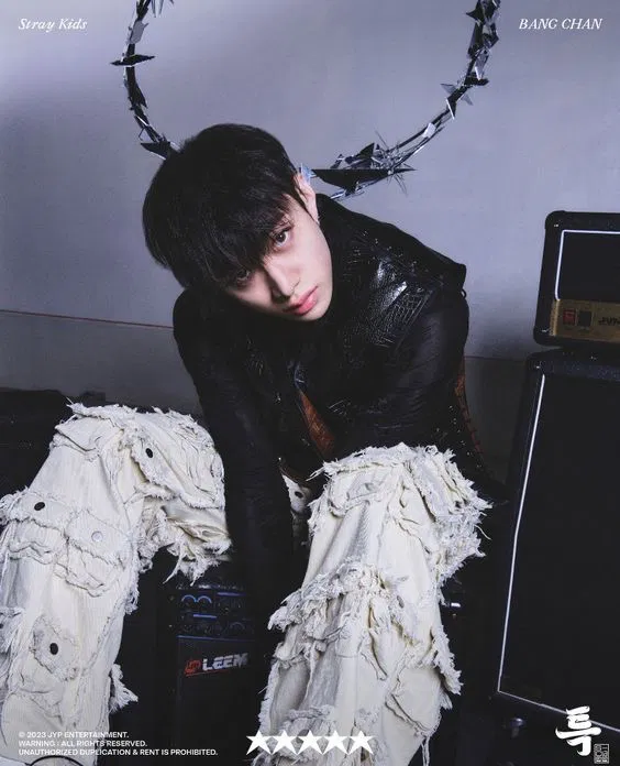 Avatar of Bang Chan 🎶 ♯｜💿 ♪「Your strict and bratty dance teacher ｜♯ .’💿♪