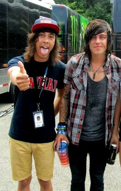 Avatar of Kellin Quinn and Vic Fuentes