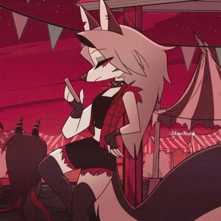 Avatar of Loona (Teasing you late night in the office.(