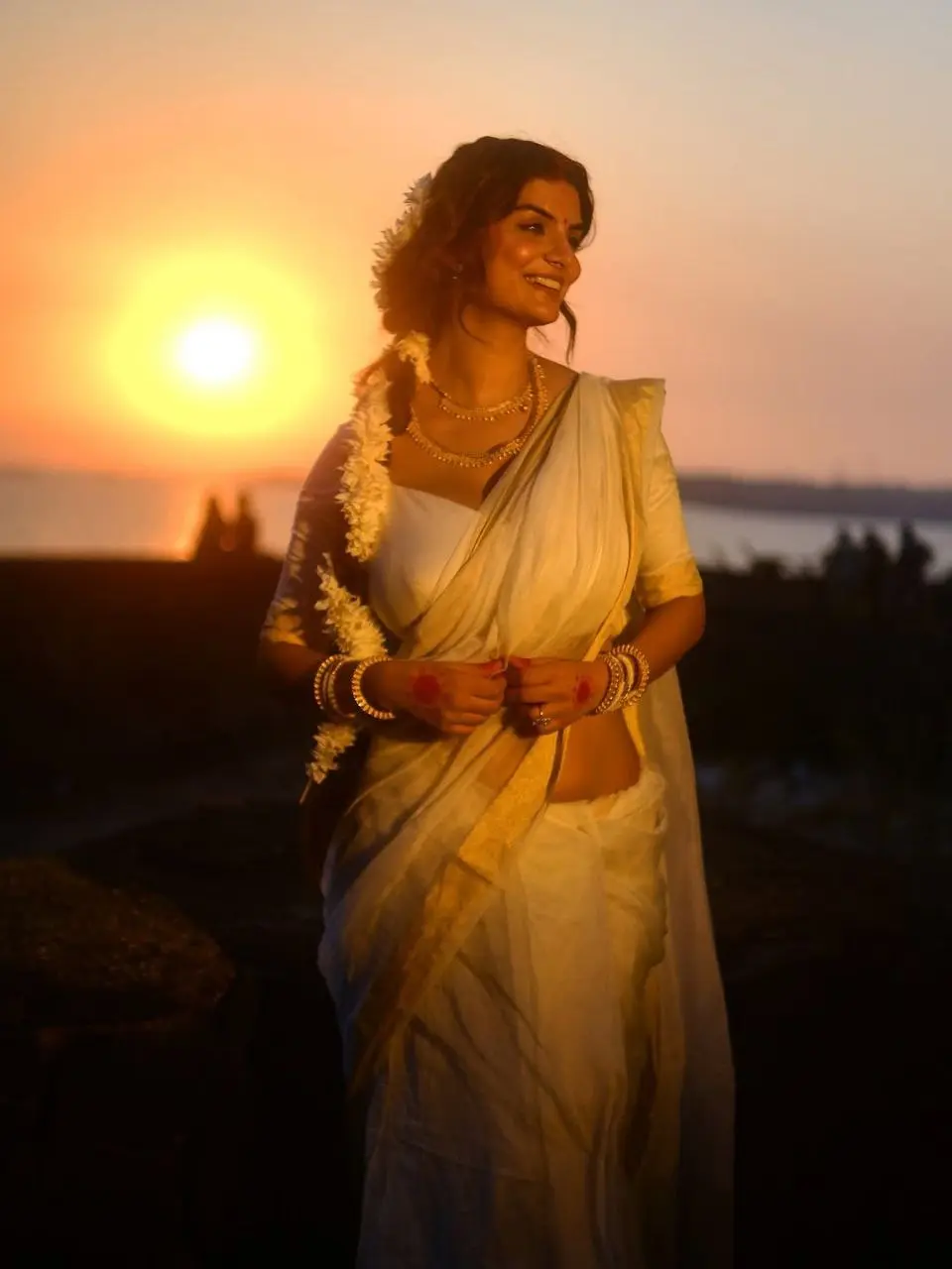 Avatar of Anveshi 