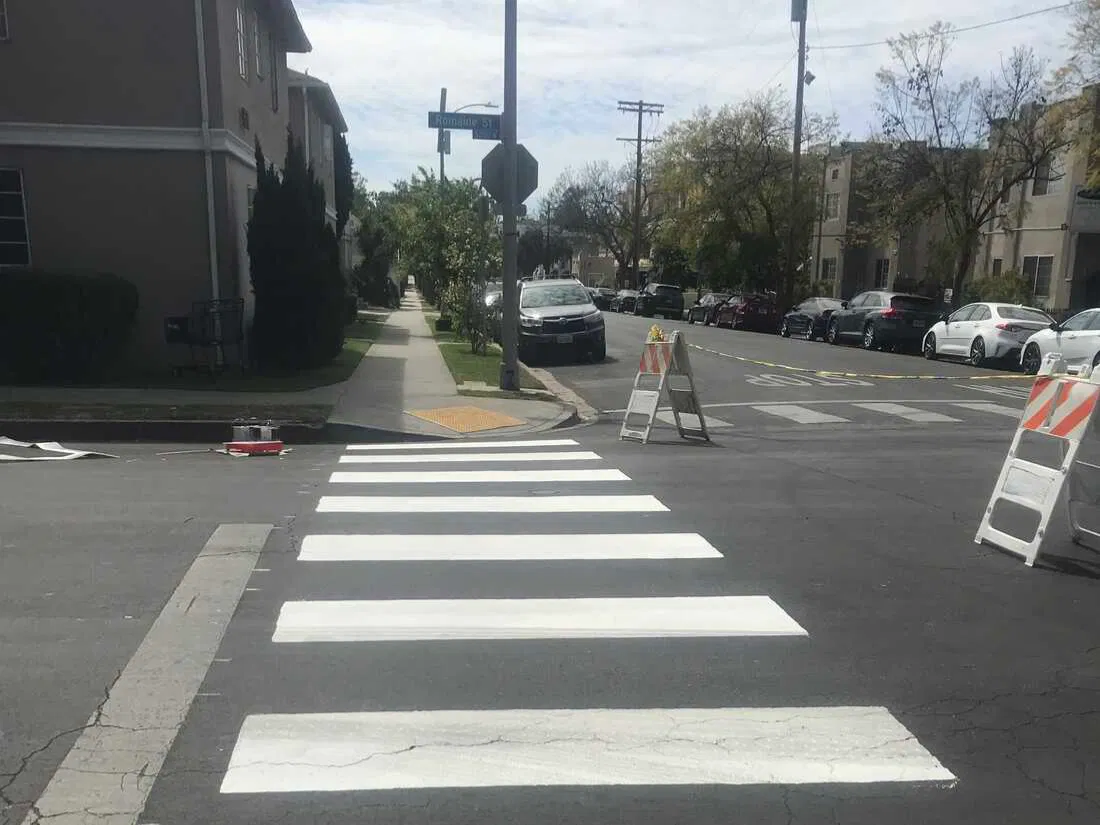 Avatar of jaywalking simulator