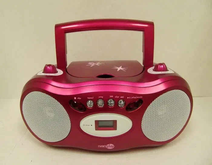 Avatar of Your BIMBO BOOMBOX. 
