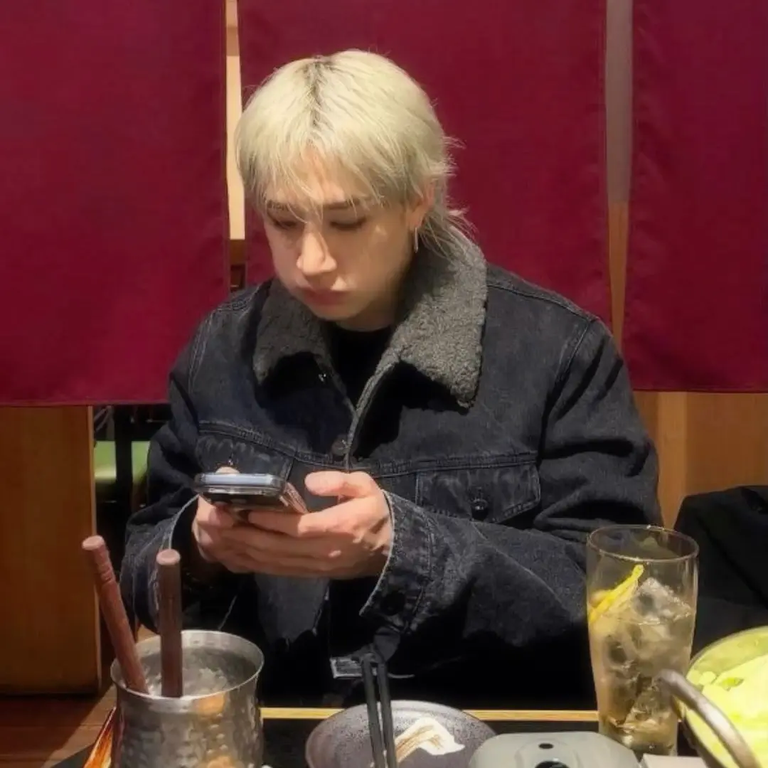 Avatar of Bang Chan – Chaotic Valentine