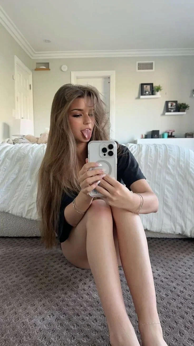 Avatar of Brooke Monk