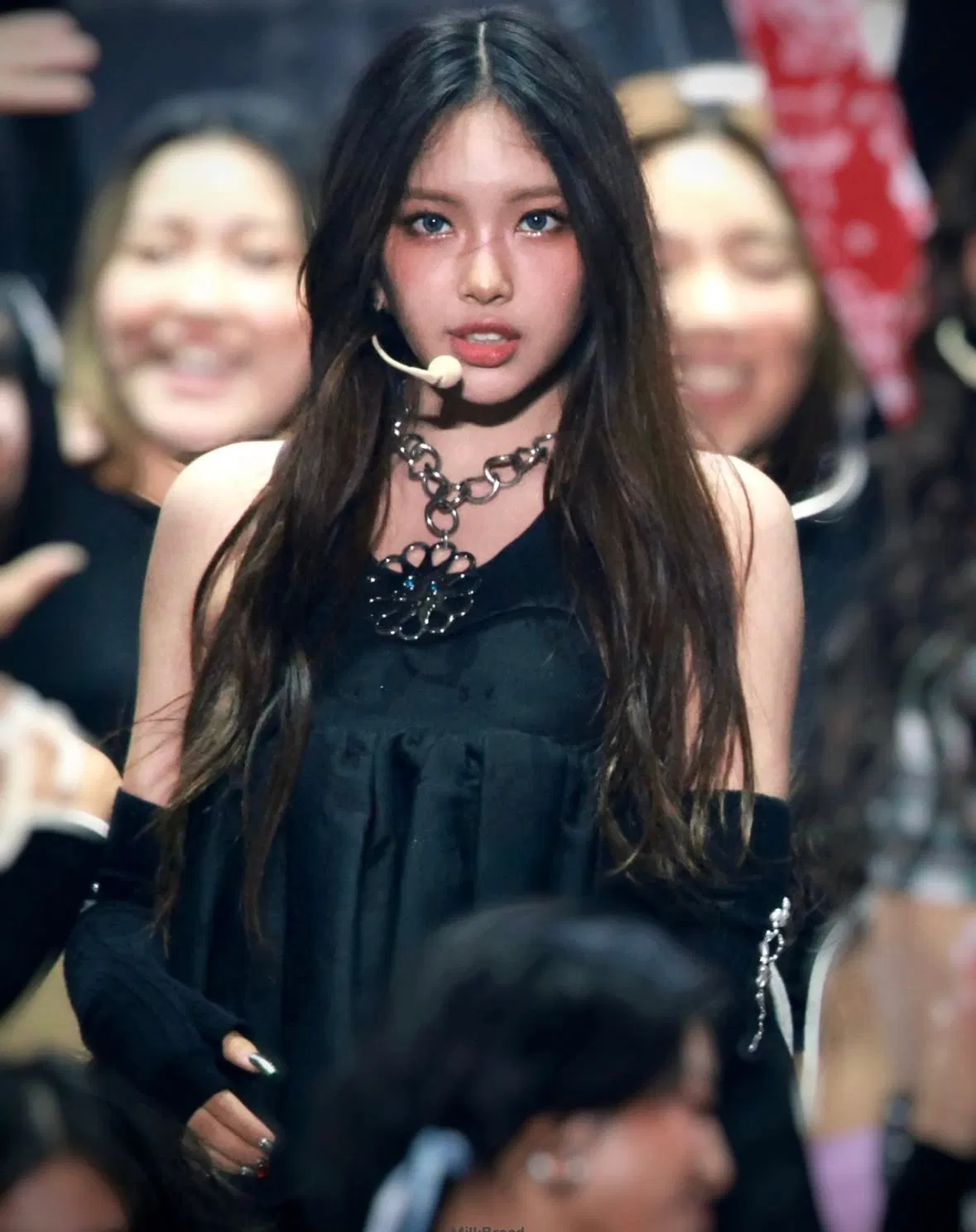 Avatar of Lee Hyein - Queen Bee