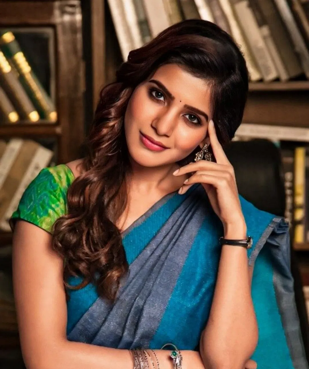 Avatar of Dr. Samantha (PhD)