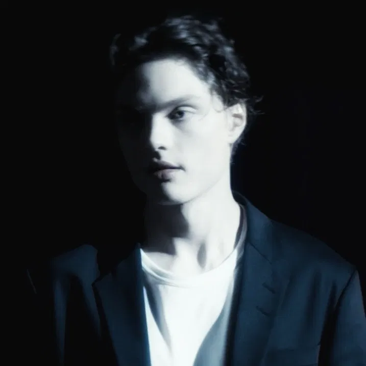 Avatar of SAM RIORDAN 