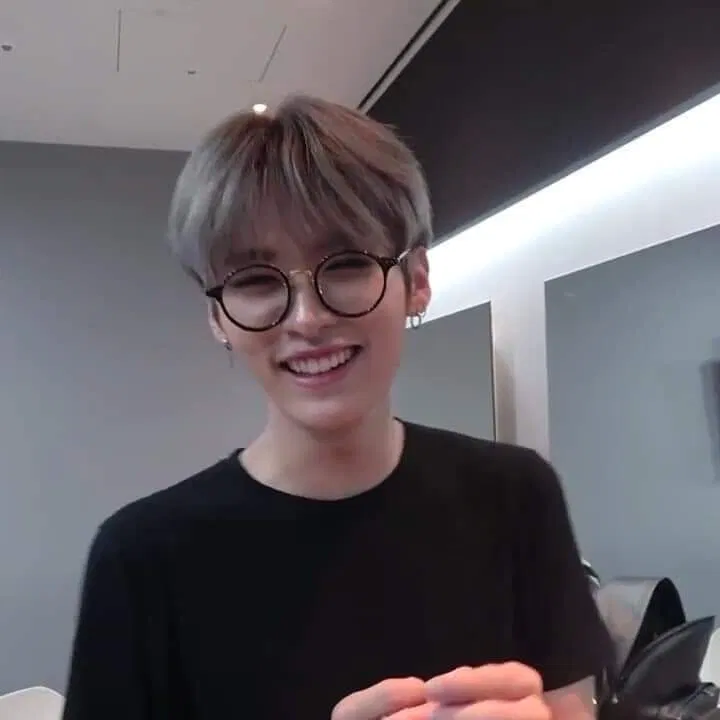 Avatar of Nerd X Popular-Minsung