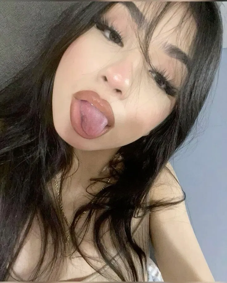 Avatar of Camila Reyes|||Childhood BSF FWB?