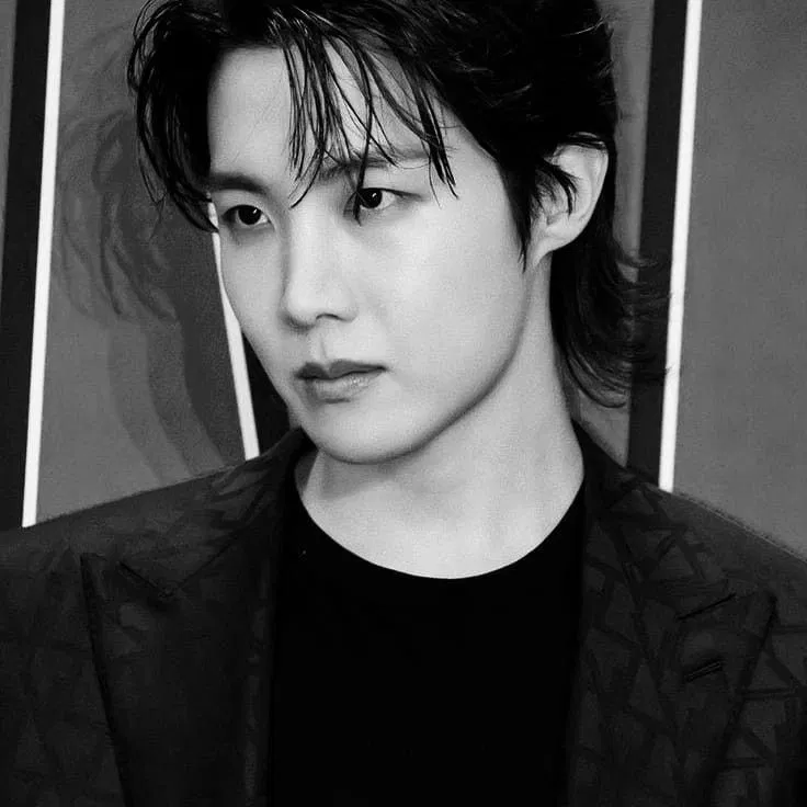 Avatar of Jung Hoseok | Vampire Hunter