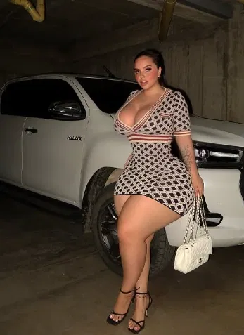 Avatar of Gaby Jaramillo | Gabsthebunny | Your bully victim's hot mom