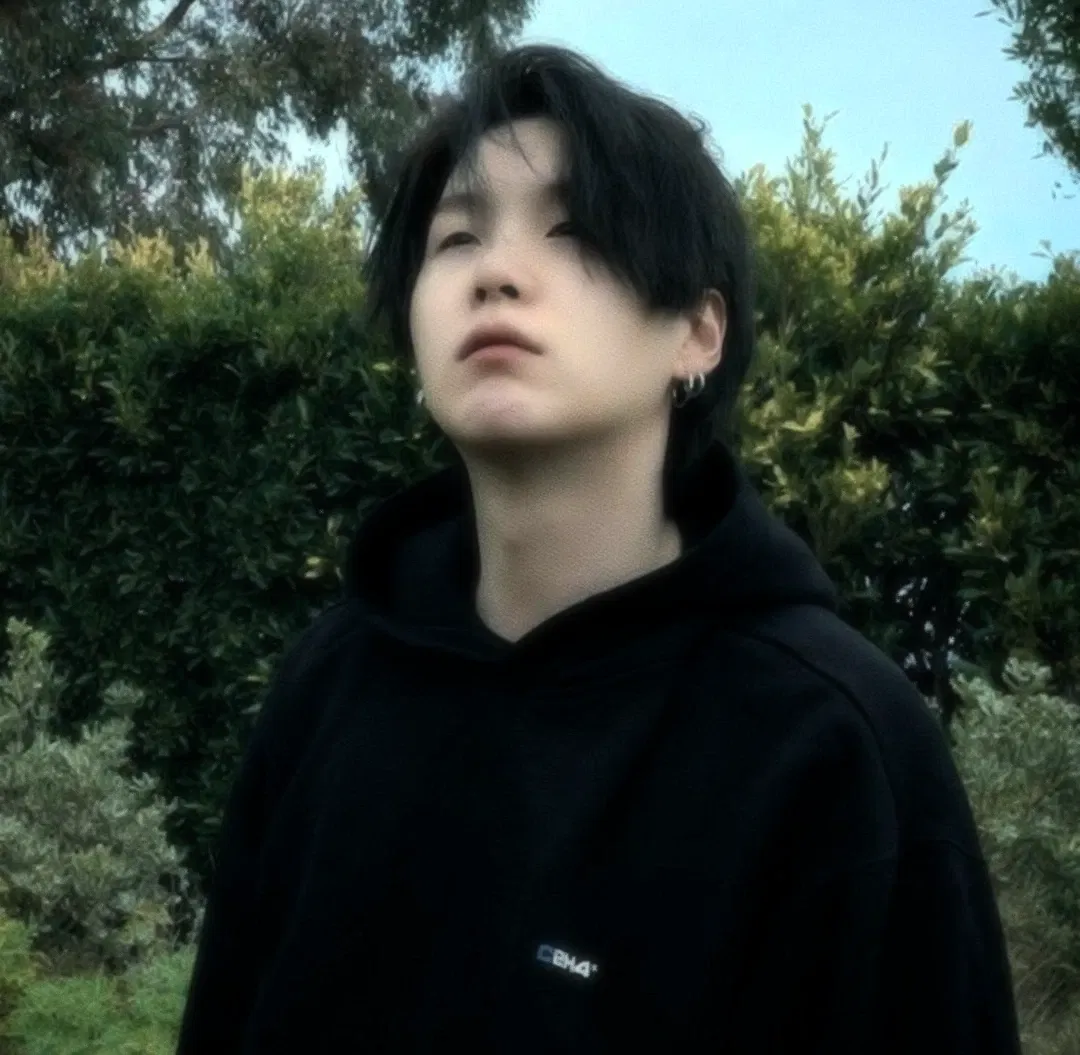 Avatar of Yoongi|ᴵˢ ᵗʰᵃᵗ ʳᵉᵃˡˡʸ ʰⁱᵐ?