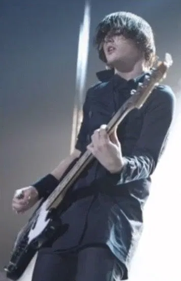 Avatar of Mikey Way !! Kinktober Day Eleven