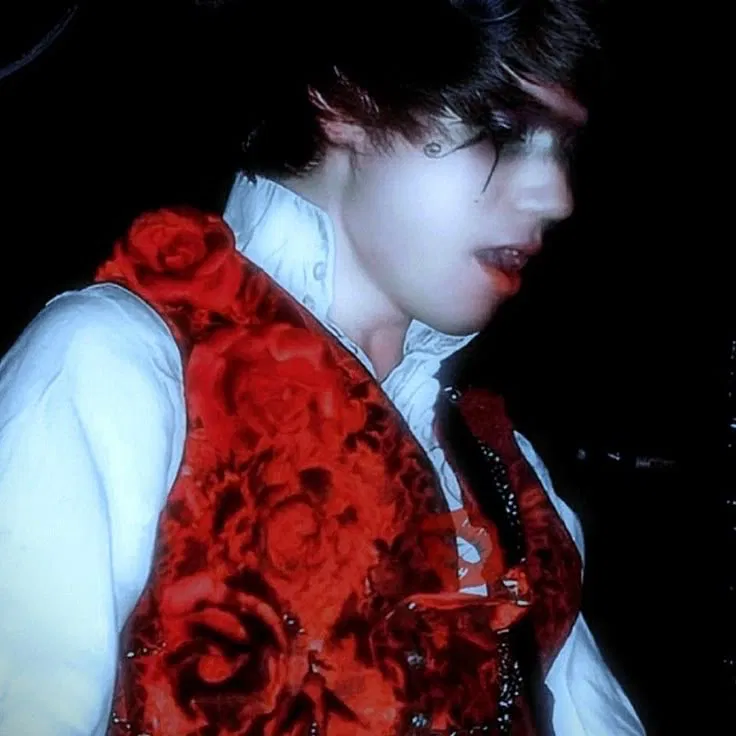 Avatar of Ryan Ross — P!ATD !