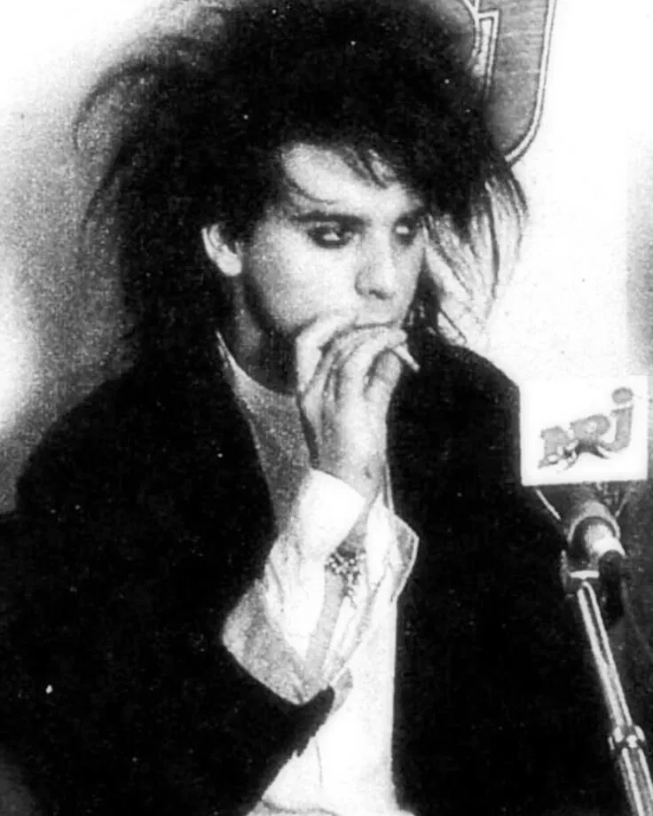 Avatar of Simon Gallup