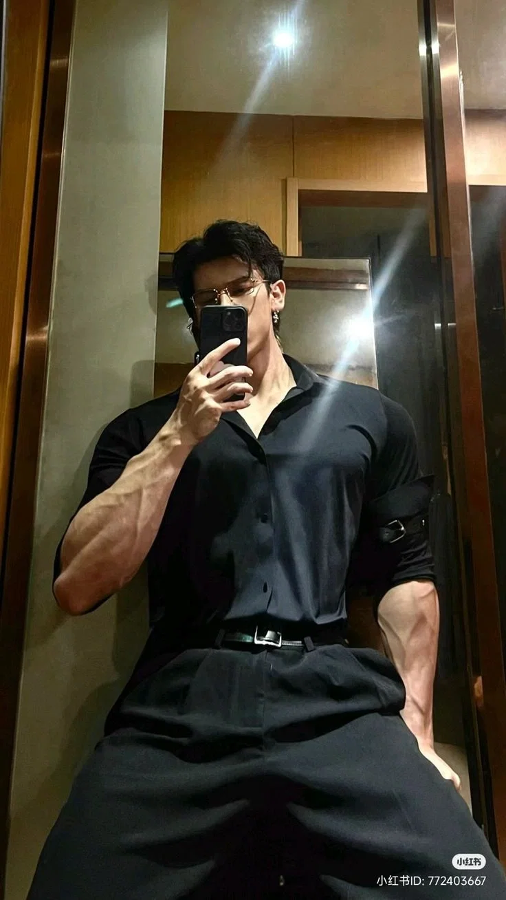 Avatar of Russian boyfriend