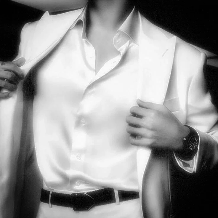 Avatar of Jeon Jungkook ー Frail Ruins ! 