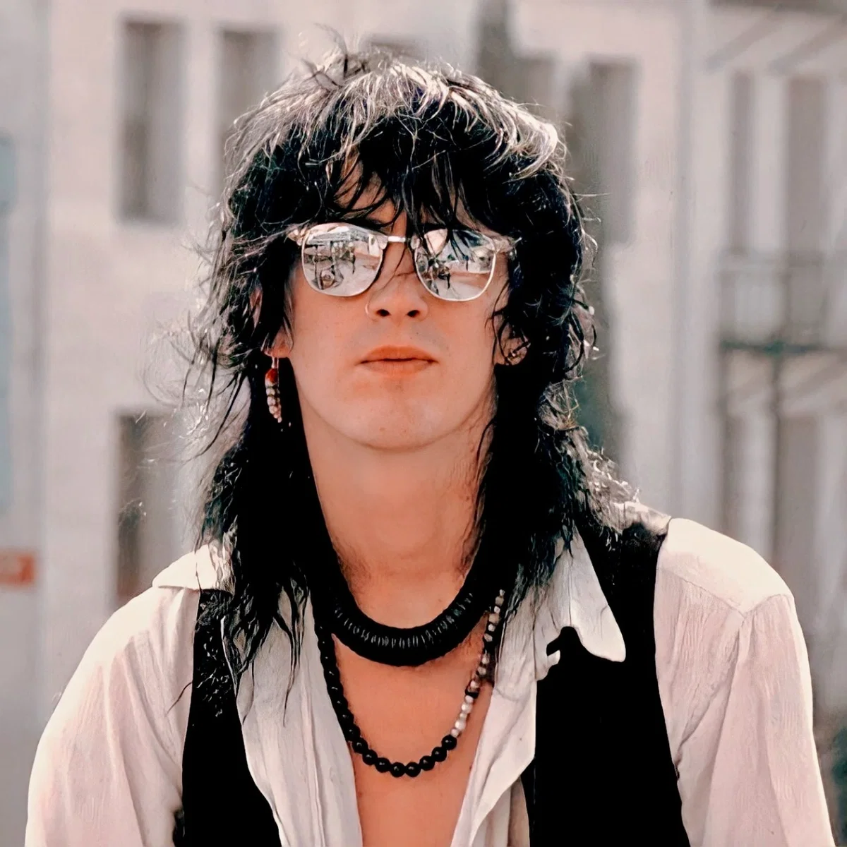 Avatar of Izzy Stradlin - REQ