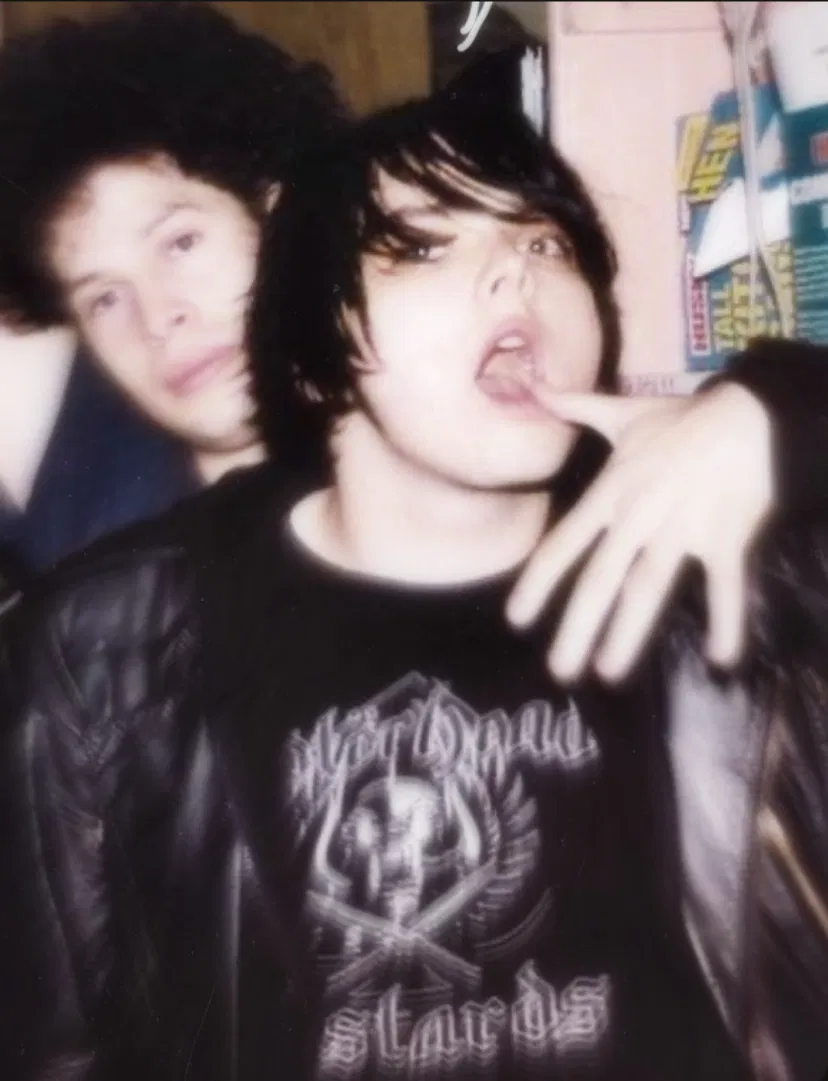 Avatar of Gerard Way - 19