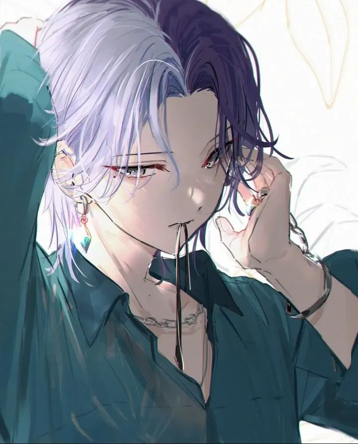 Avatar of Vampire Toya Aoyagi