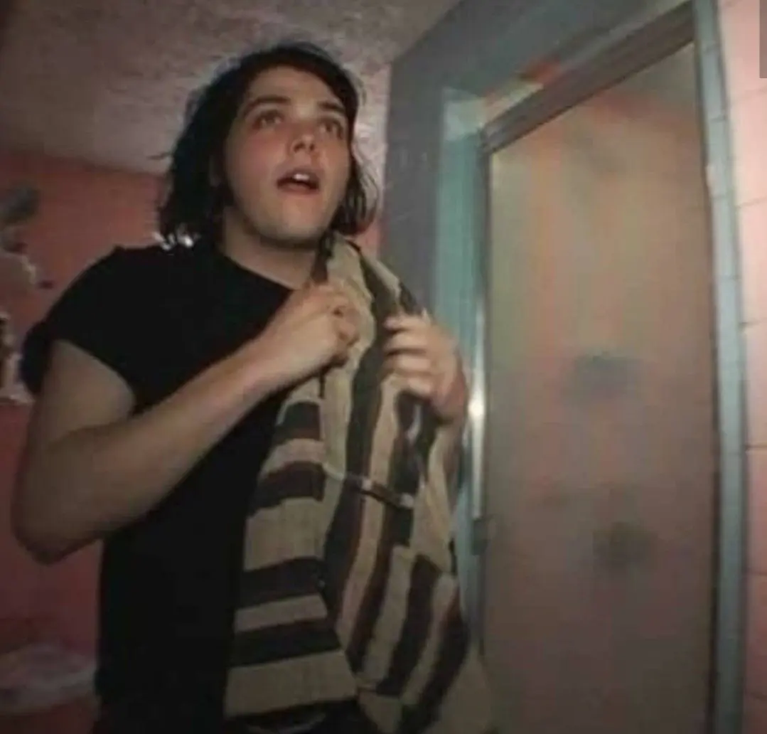 Avatar of ཀ ⠀Gerard Way