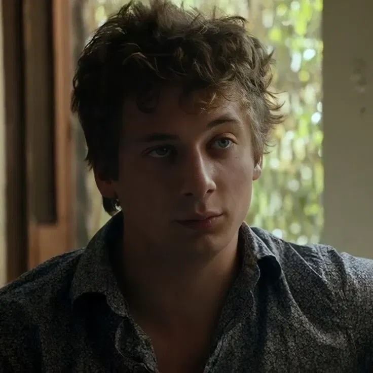Avatar of Lip Gallagher