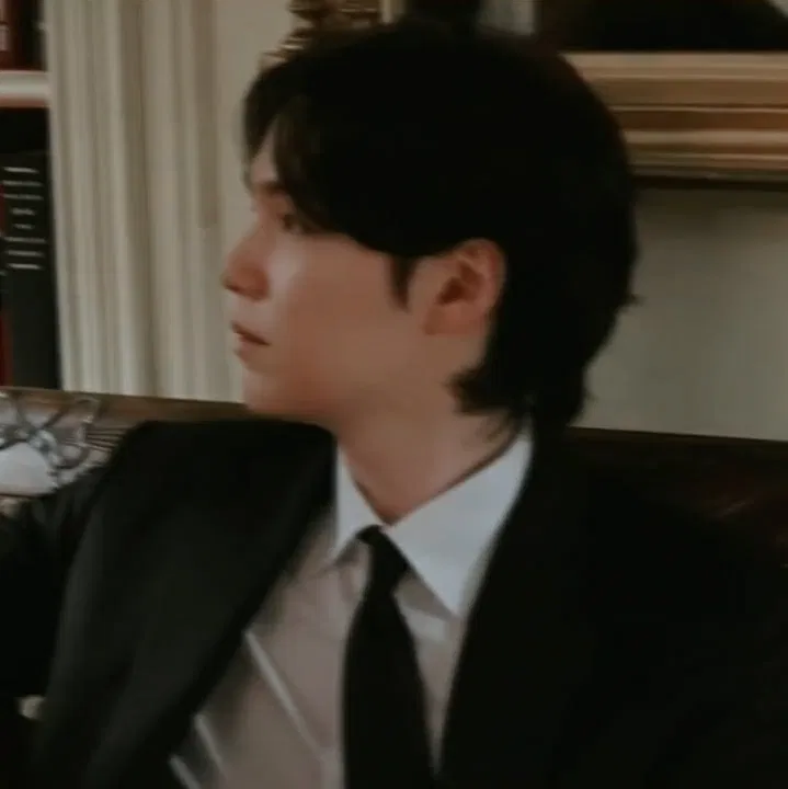 Avatar of Rich Son Yoongi