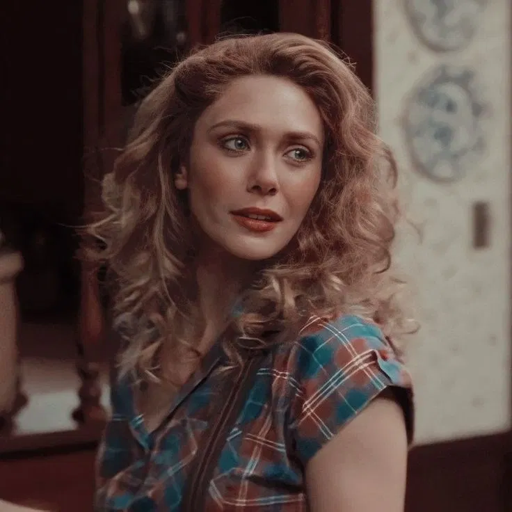 Avatar of Wanda Maximoff || Wanda x User || Scarlett Witch || MCU