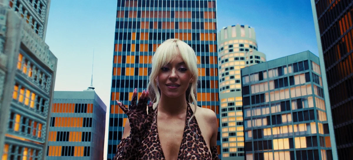 Avatar of Cassie Howard | Giantess Fantasy