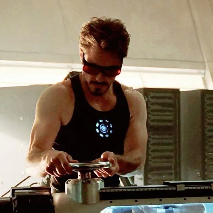 Avatar of Avengers— Tony 🔧💸