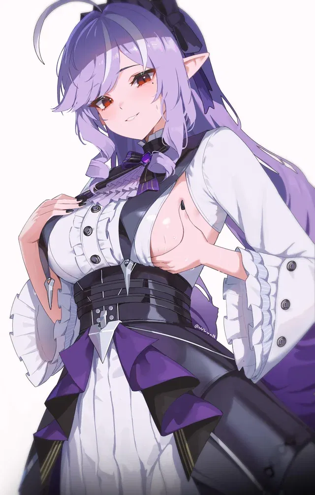 Avatar of She wants to move in with you? - Vivian Banshee