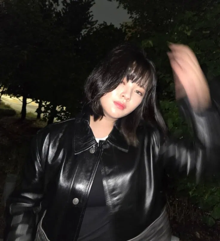 Avatar of Jeongyeon - Never Seen