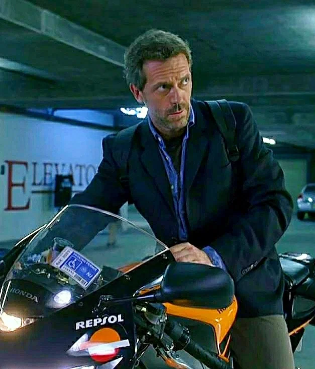 Avatar of Dr Gregory House || Road Crash