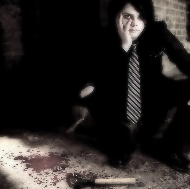 Avatar of .𖥔 ݁ ┊ Gerard Way