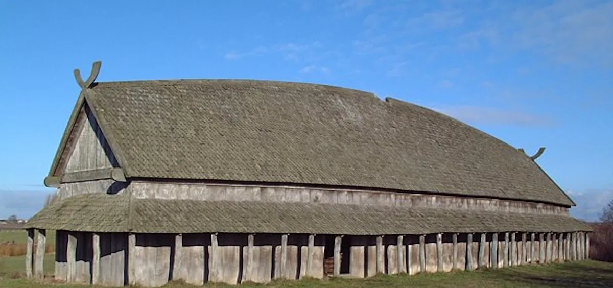 Avatar of LONGHOUSE